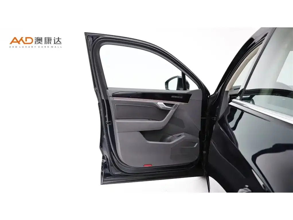 Volkswagen Touareg 2021 из CN, фото 10