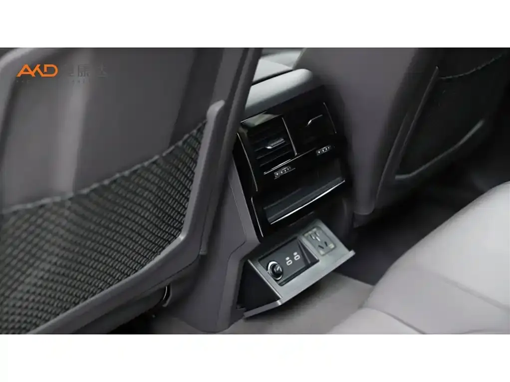 Volkswagen Touareg 2021 из CN, фото 9