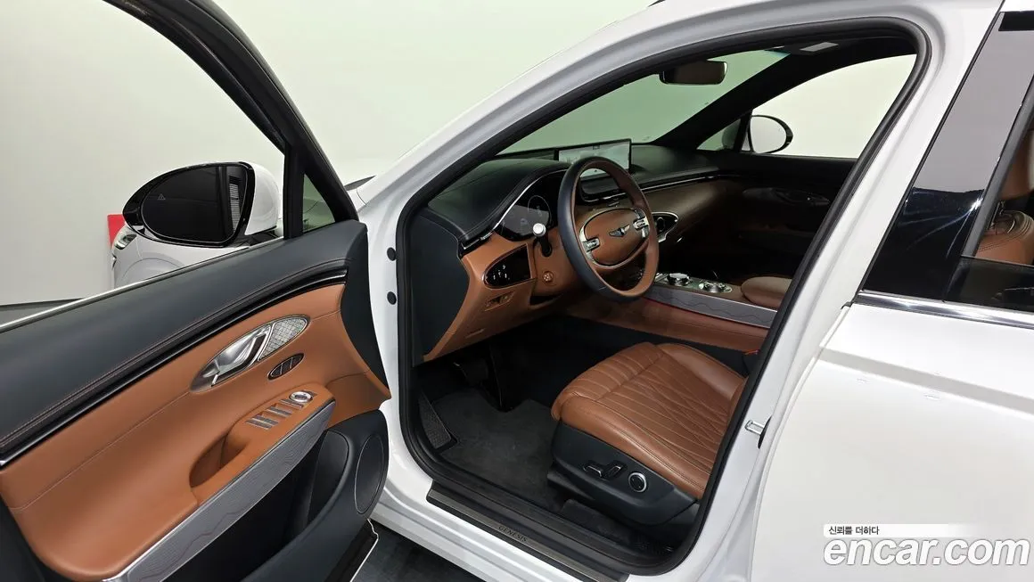 Genesis GV70 — фото 10
