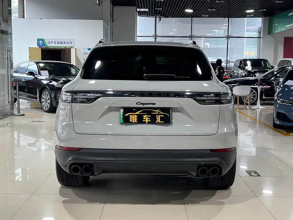 Porsche Cayenne Hybrid 2023 из CN, фото 5