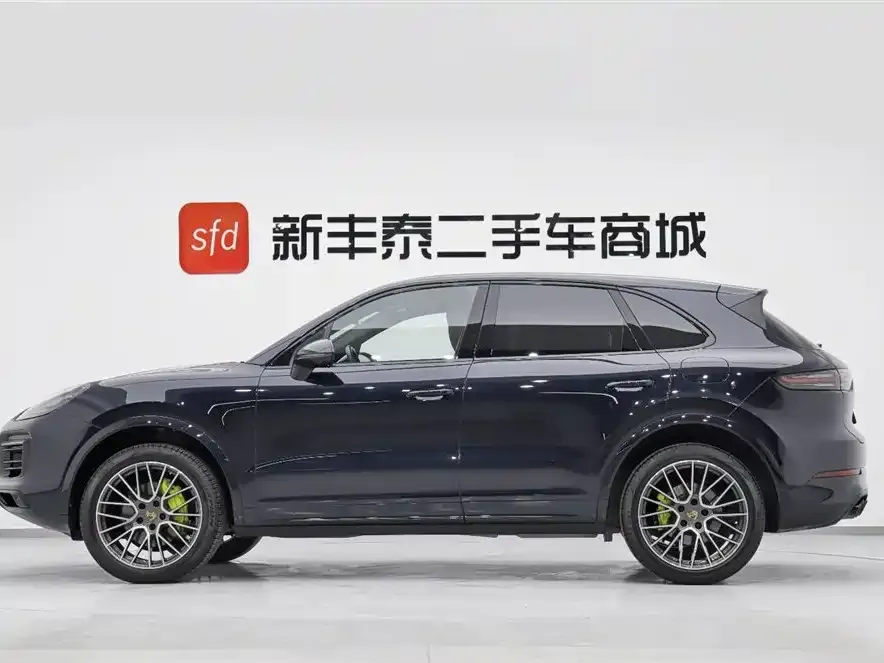 Porsche Cayenne Hybrid 2023 из CN, фото 4