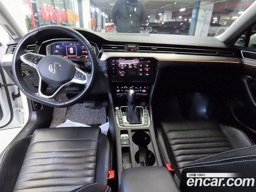Volkswagen Passat — фото 10