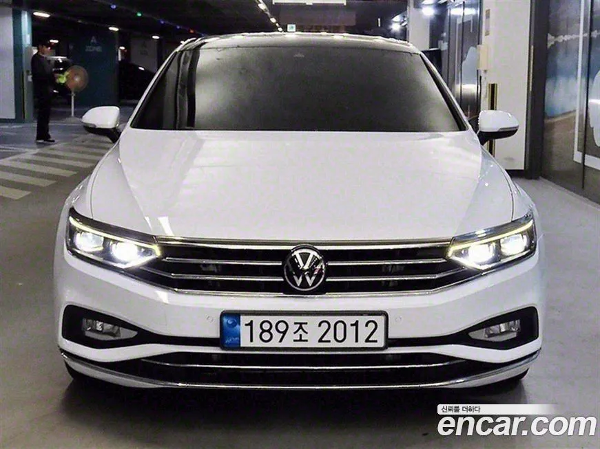 Volkswagen Passat — фото 2