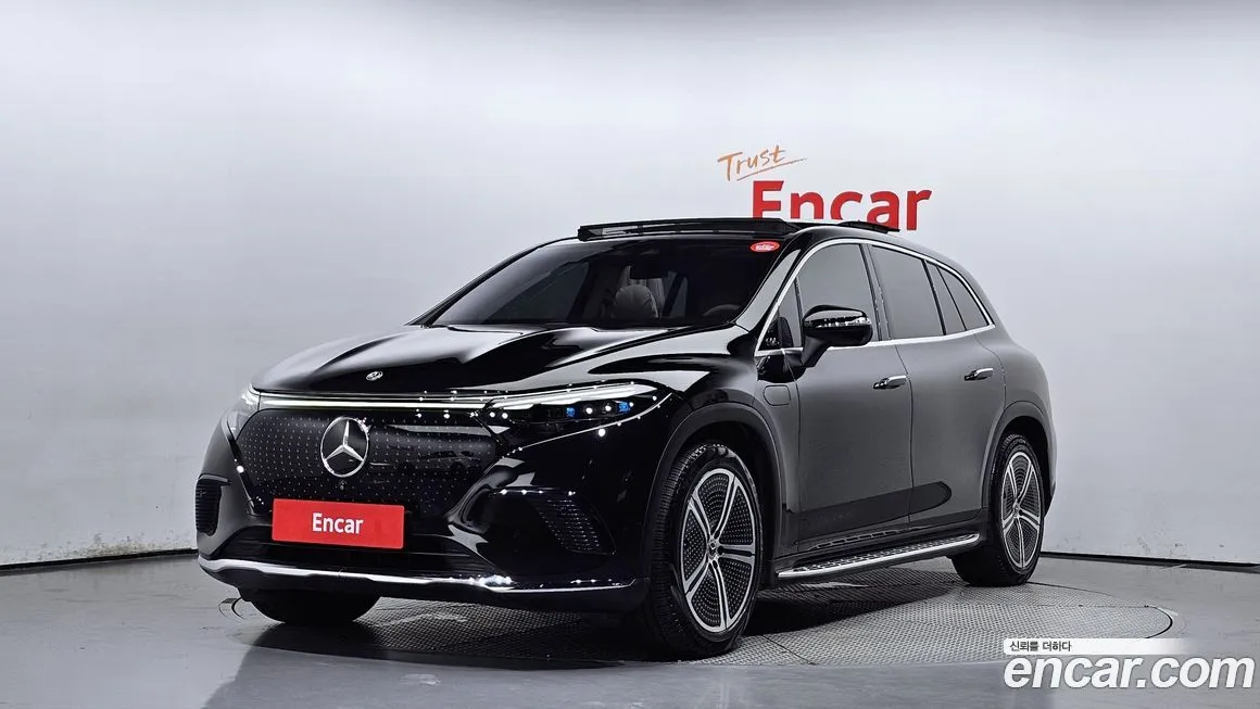 Mercedes-Benz EQS