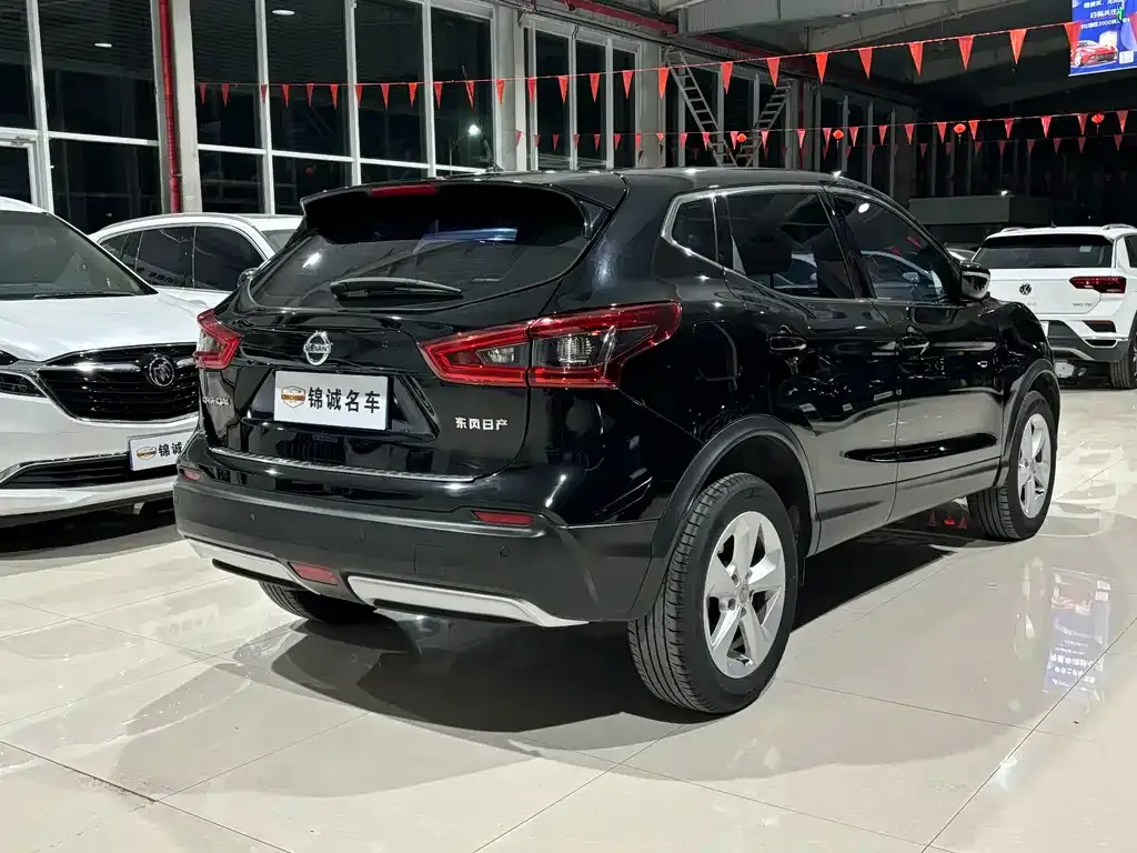 Nissan Qashqai 2022 из CN, фото 4
