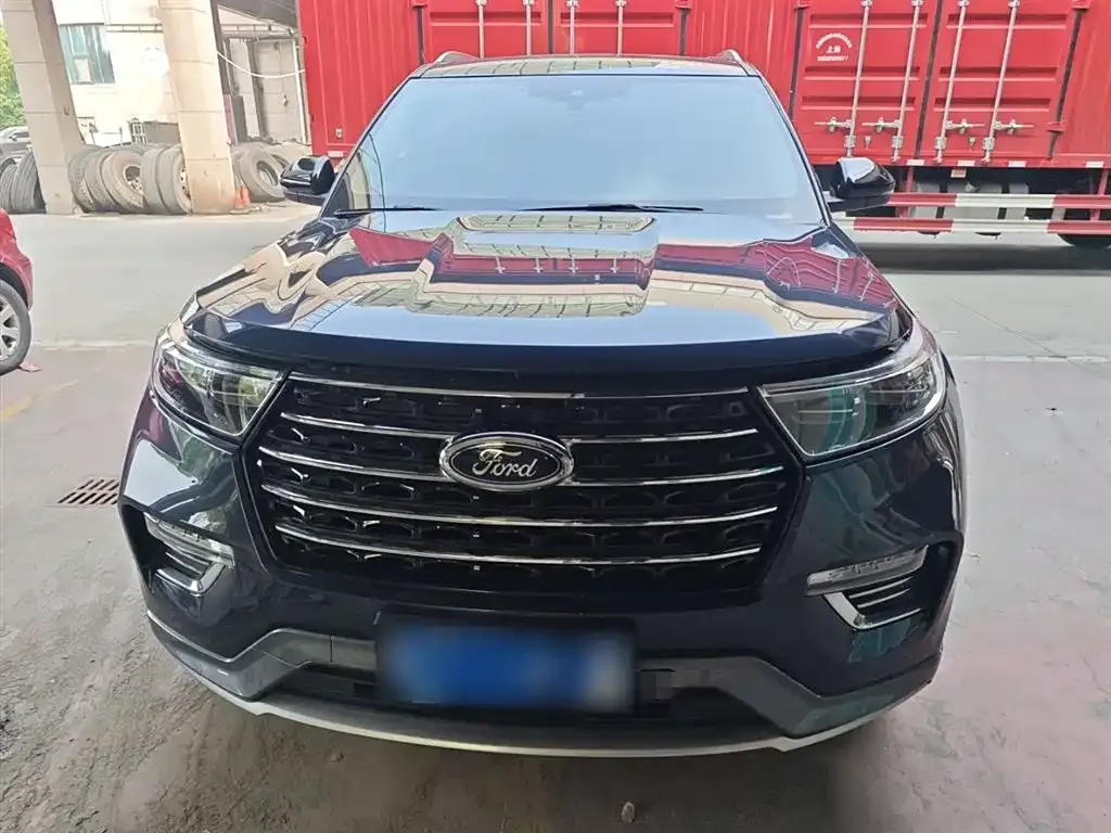 Ford Explorer 2022 из CN, фото 3
