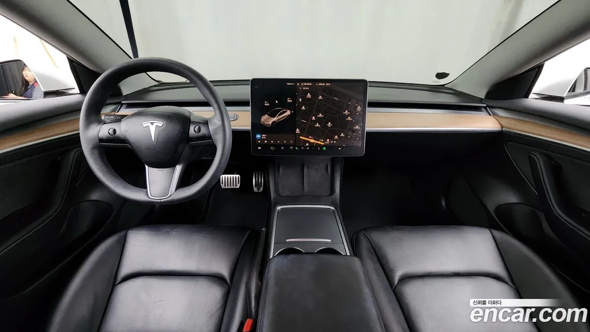 Tesla Model 3 — фото 7