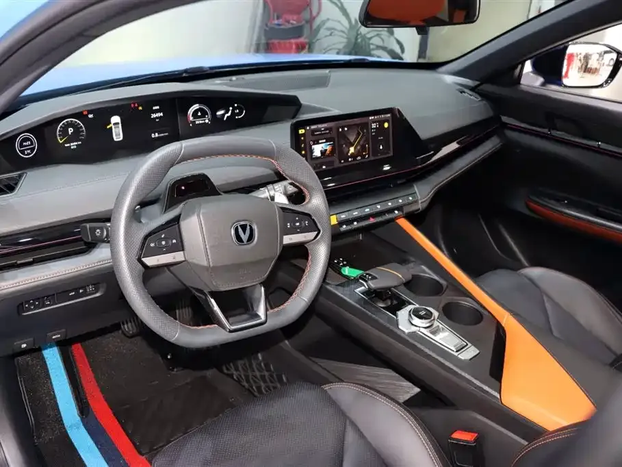 Changan UNI-V 2022 из CN, фото 9