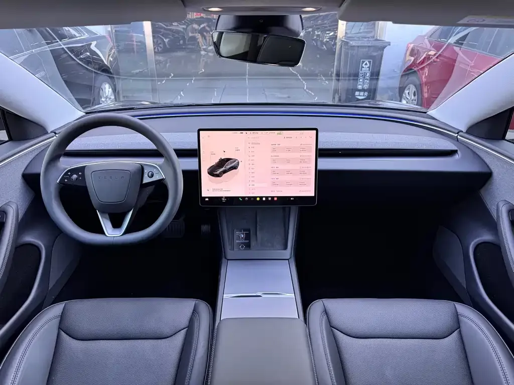 Tesla Model 3 2025 из CN, фото 4