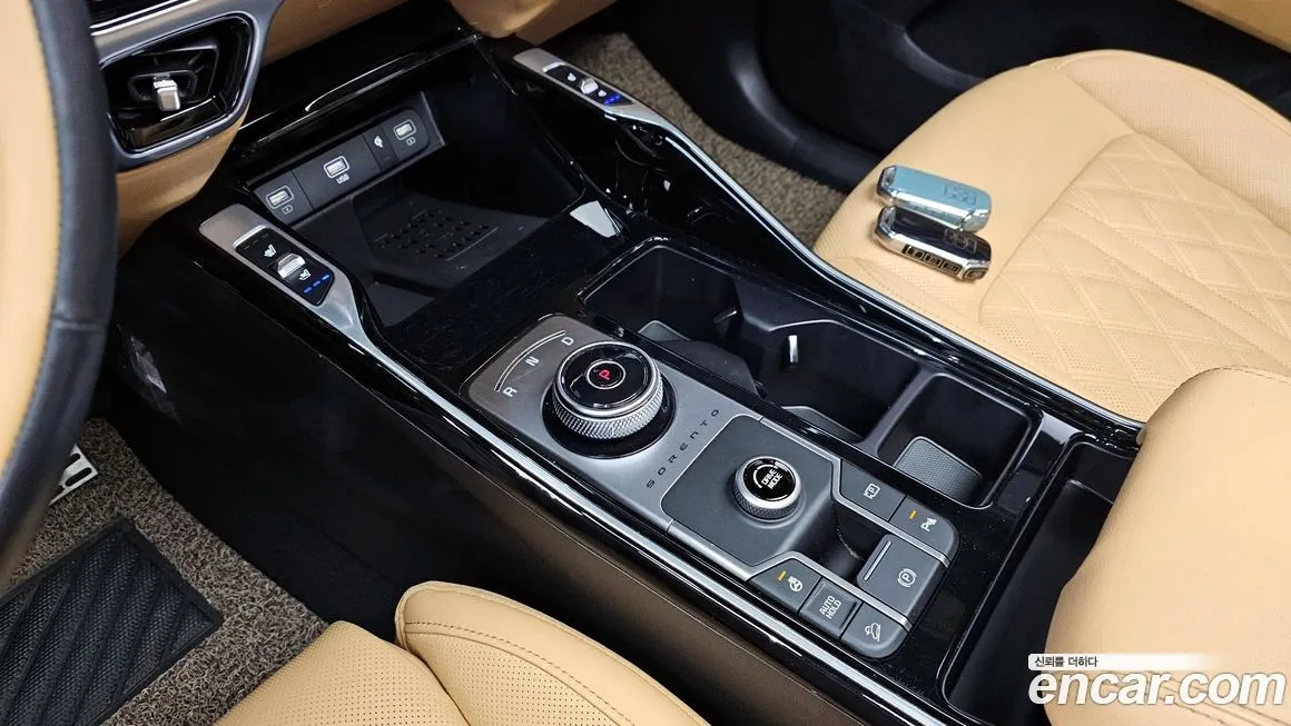 Kia Sorento — фото 9