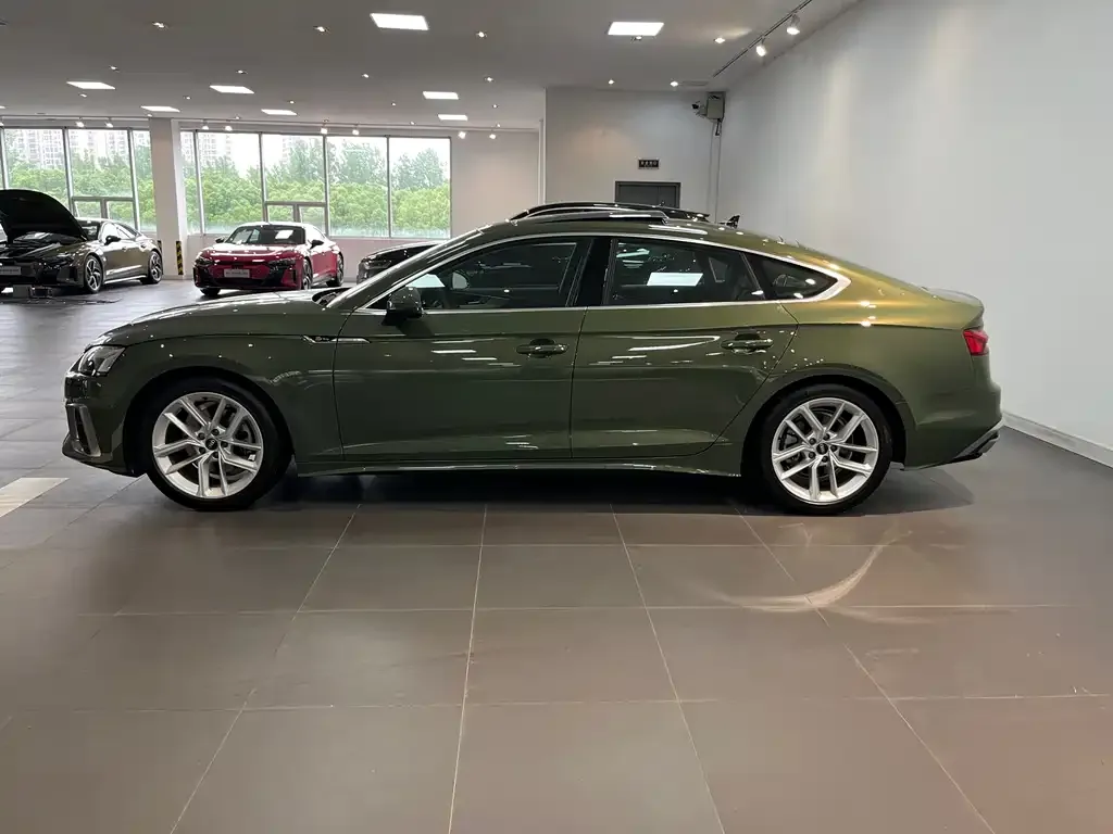 Audi A5 (Import) 2024 из CN, фото 3