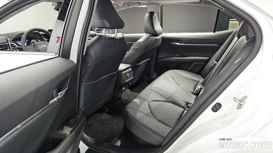 Toyota Camry 2024 из KR, фото 10