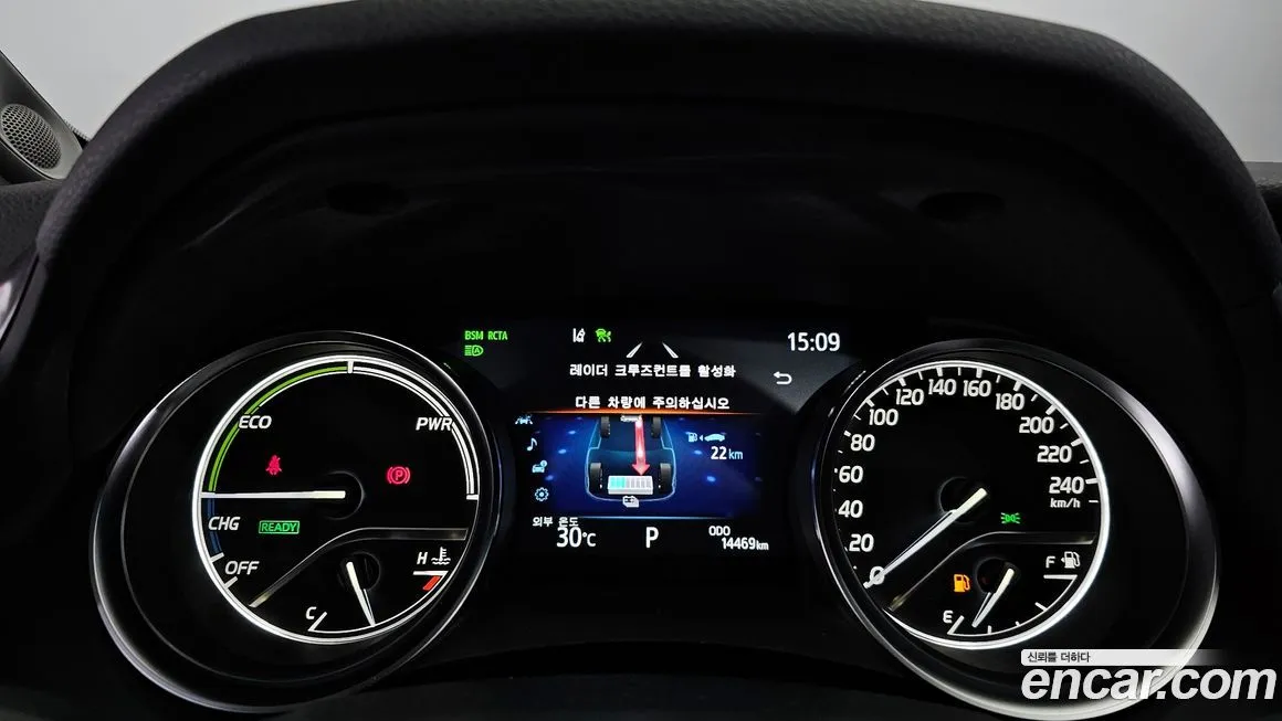 Toyota Camry 2024 из KR, фото 8