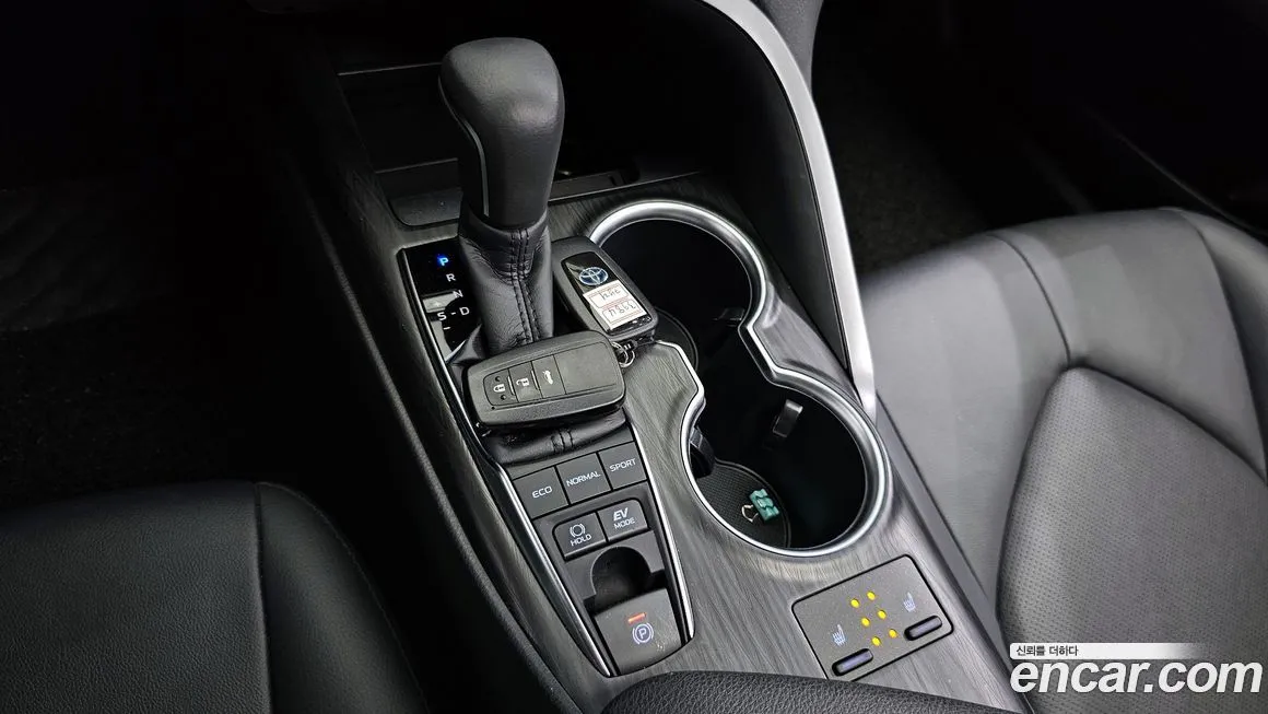 Toyota Camry 2024 из KR, фото 9