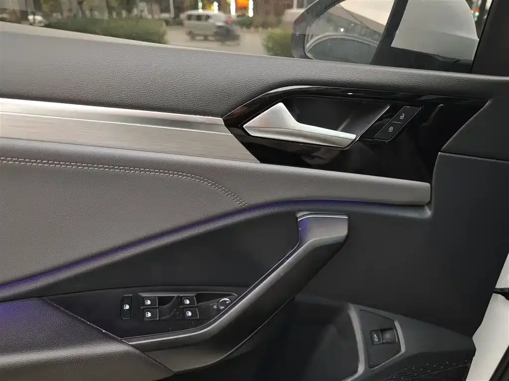 Volkswagen Sagitar 2022 из CN, фото 4