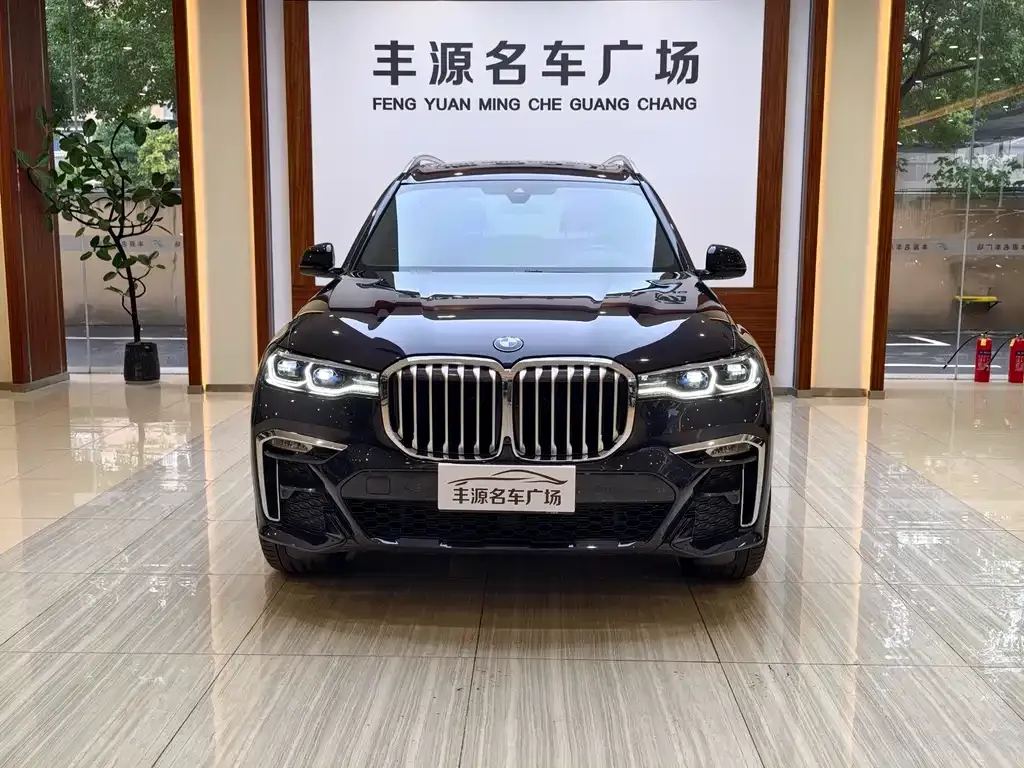 BMW X7 2022 из CN, фото 2