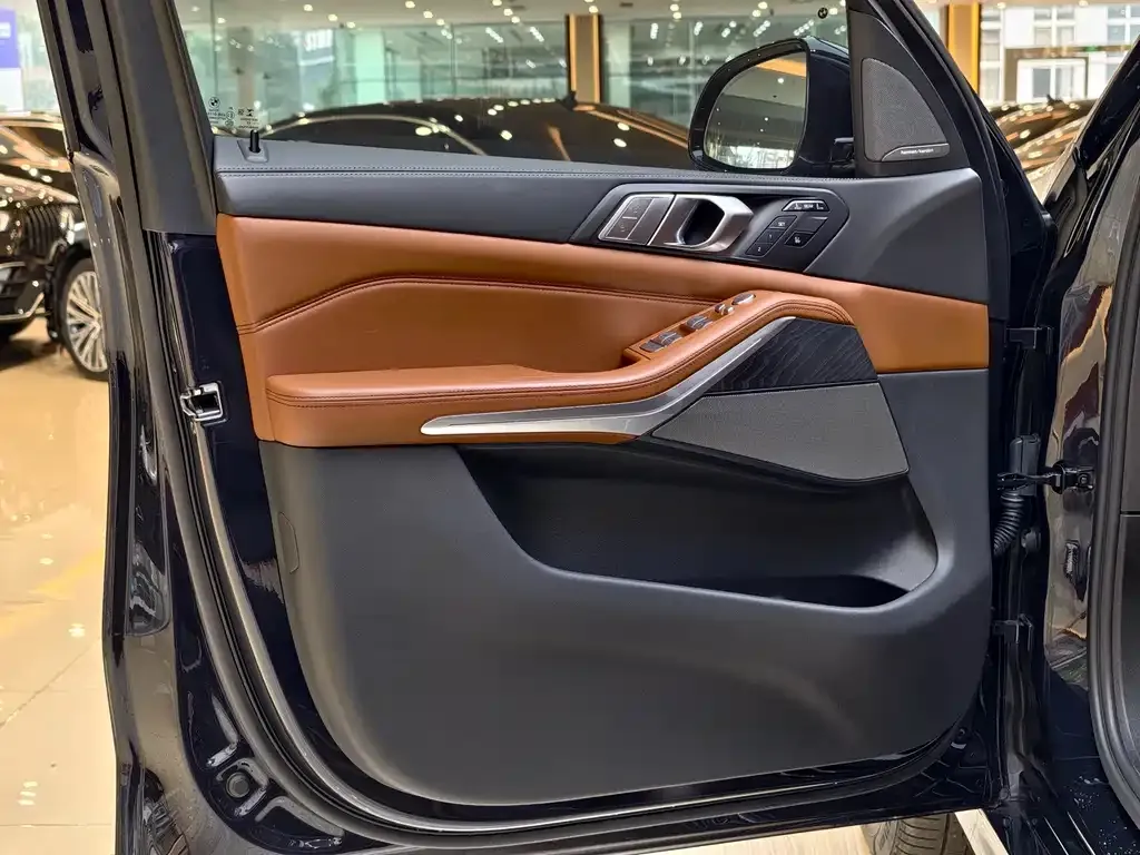 BMW X7 2022 из CN, фото 4