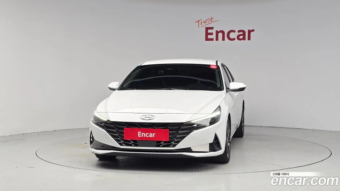 Hyundai AVANTE — фото 3