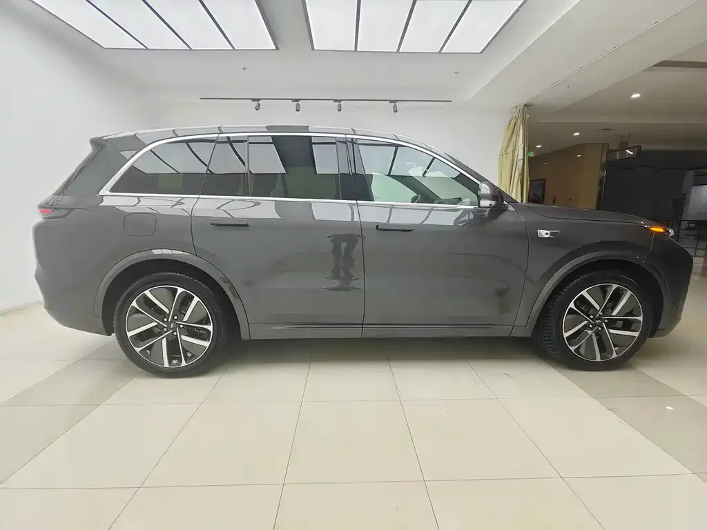 Li Auto L8 2025 из CN, фото 4