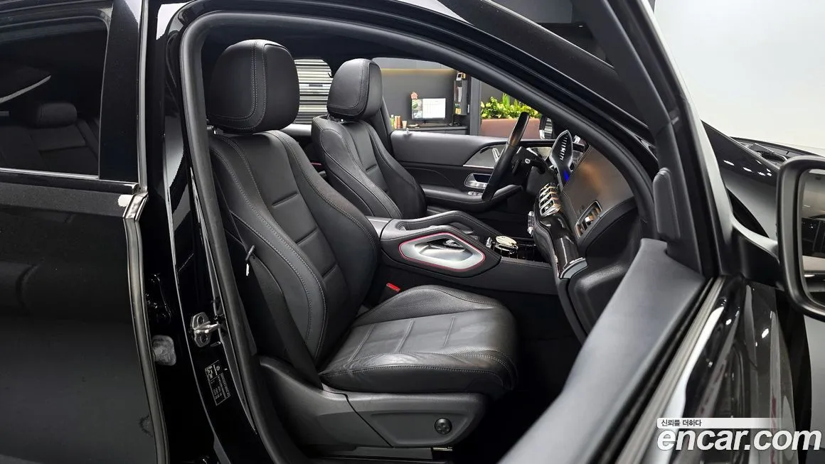 Mercedes-Benz GLE-Class — фото 10