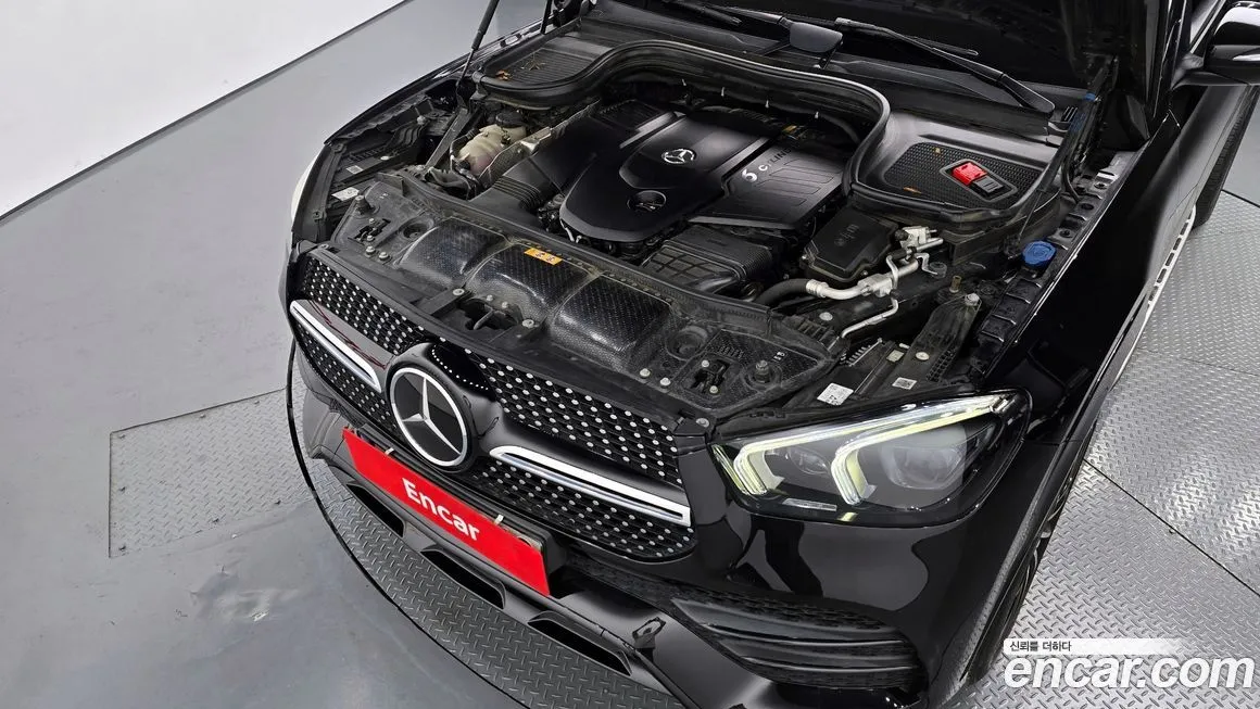 Mercedes-Benz GLE-Class — фото 6