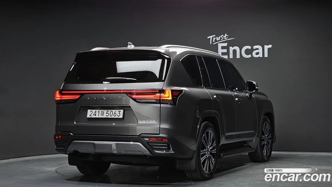 Lexus LX 2025 из KR, фото 2