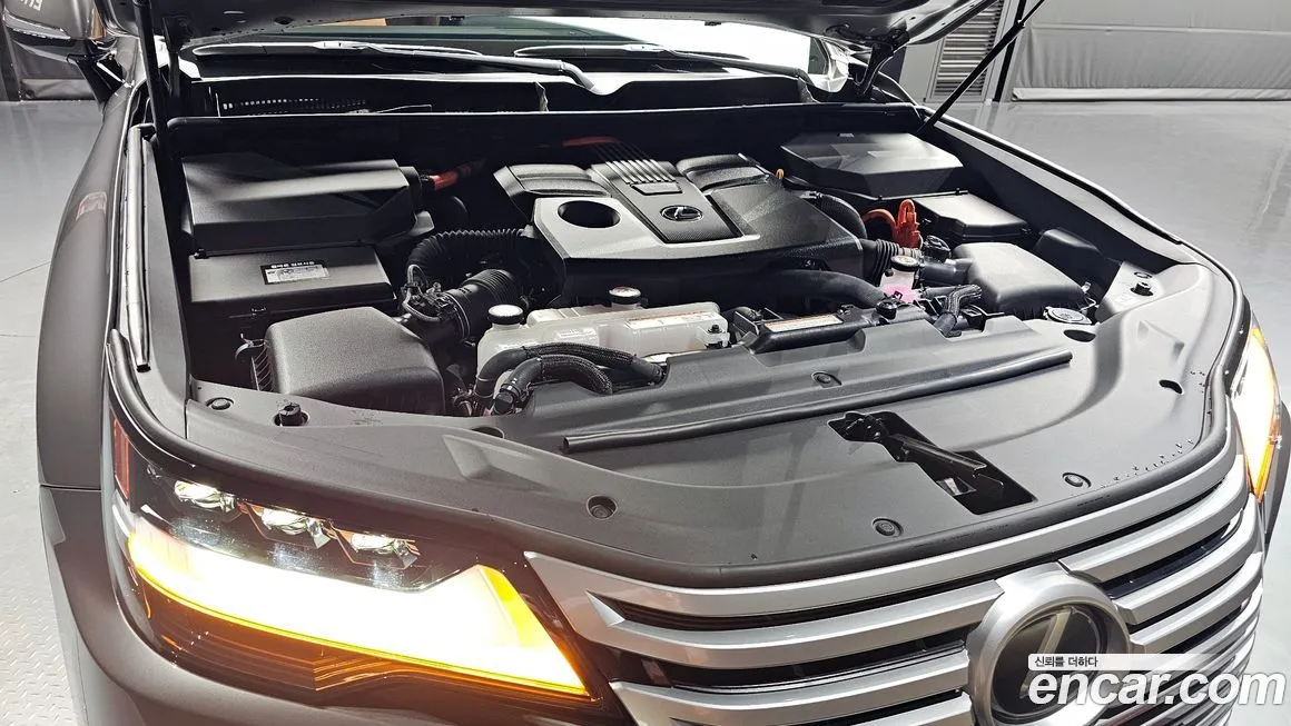 Lexus LX 2025 из KR, фото 6