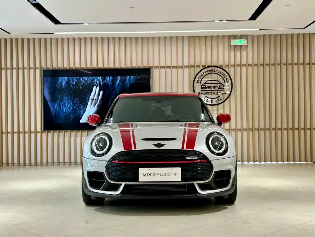 MINI Clubman JCW — фото 3