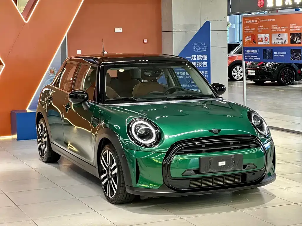 MINI Cooper (3-door) 2021 из CN, фото 3