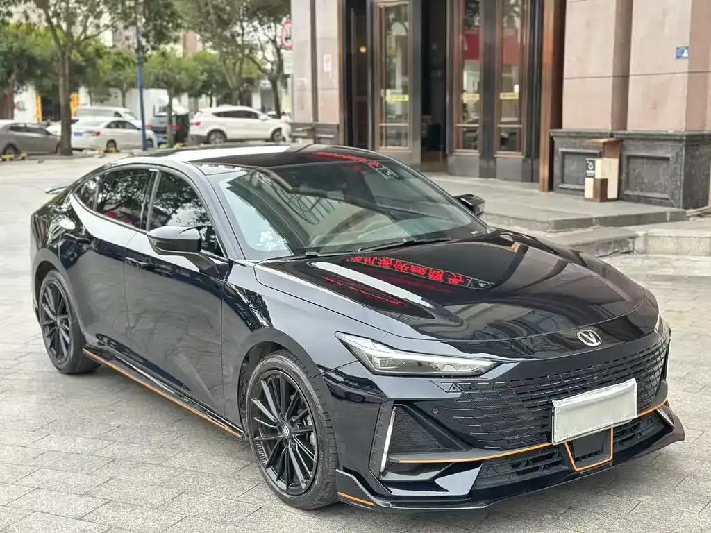 Changan UNI-V 2023 из CN, фото 1