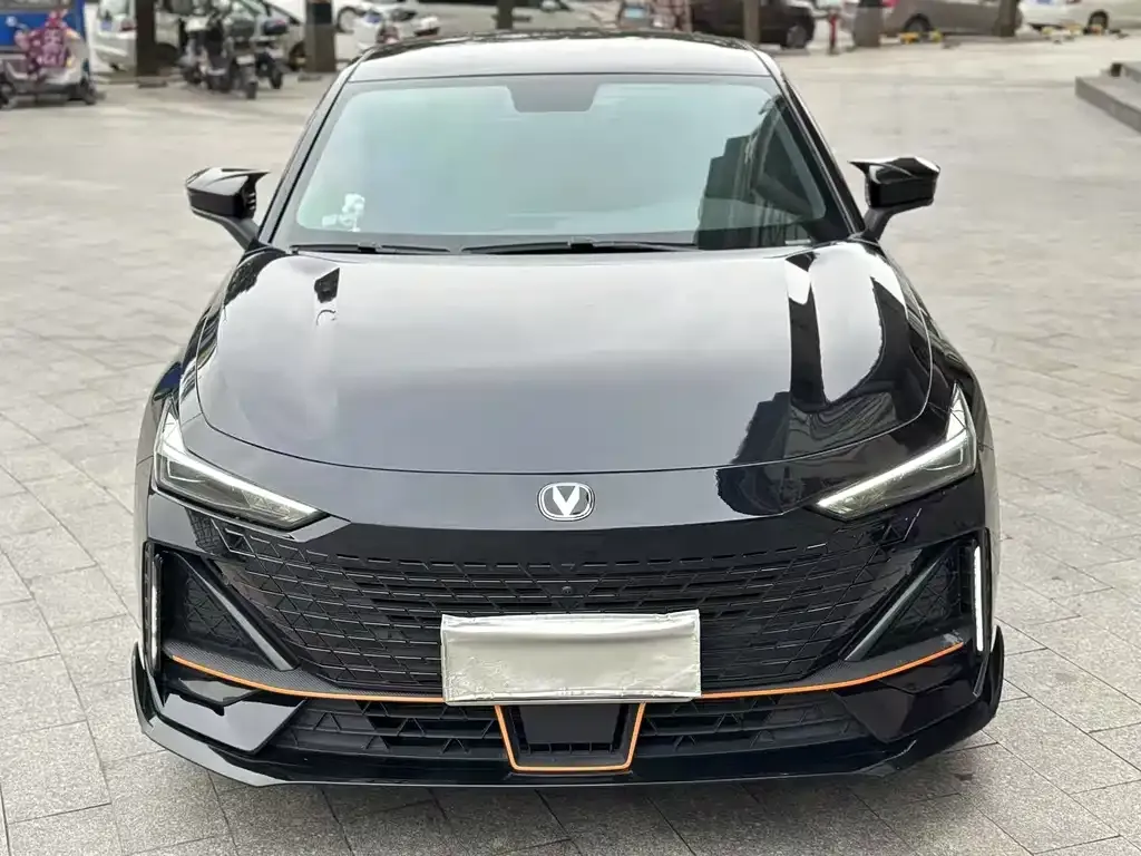 Changan UNI-V 2023 из CN, фото 2