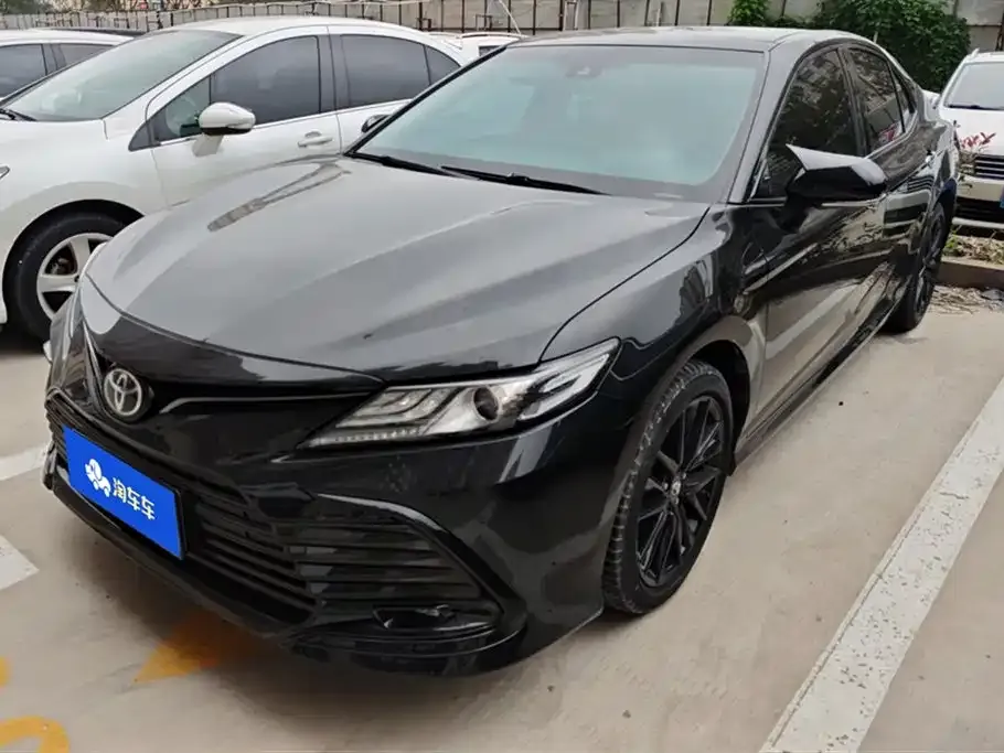 Toyota Camry 2022 из CN, фото 1