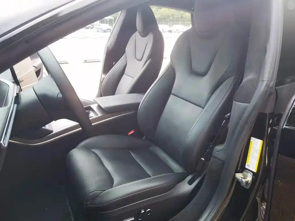 Tesla Model S 2023 из CN, фото 5