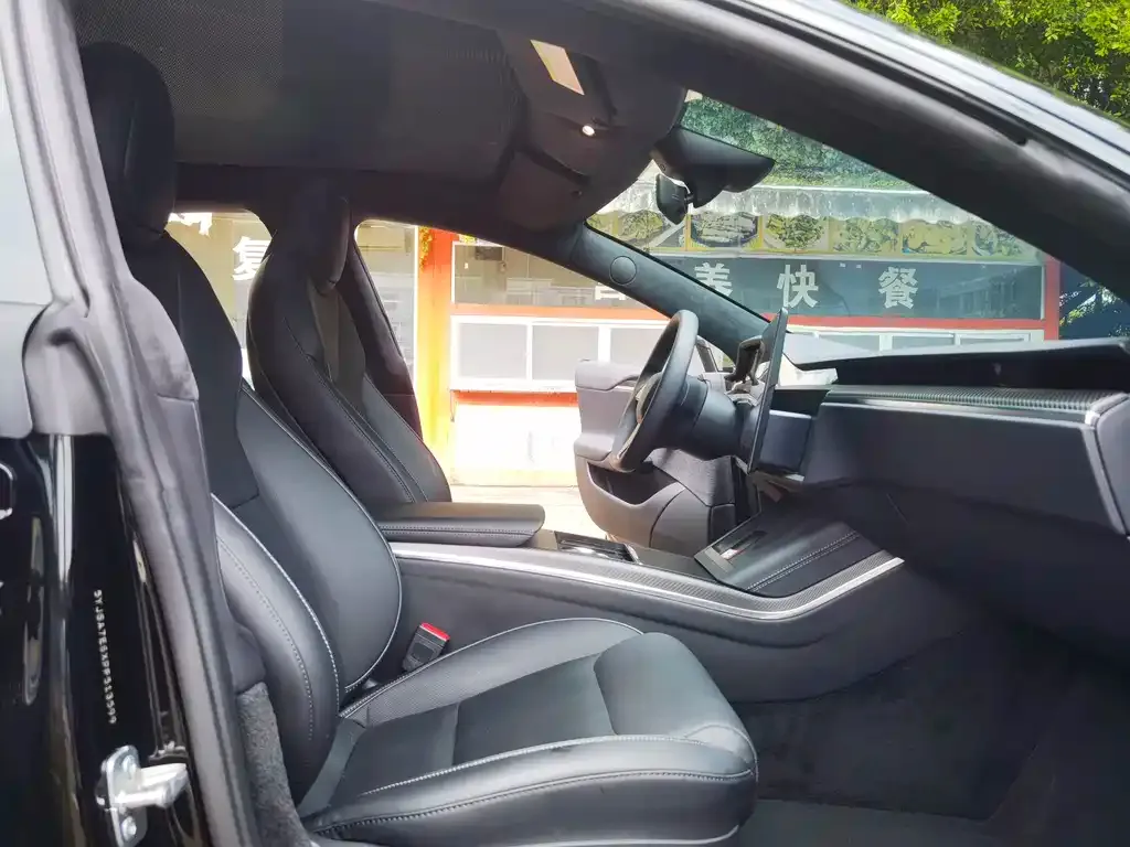 Tesla Model S 2023 из CN, фото 8