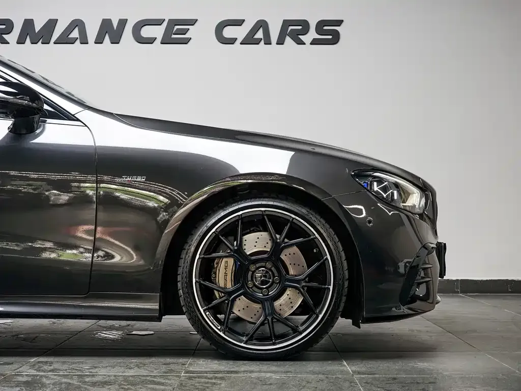 Mercedes-Benz E-Class AMG — фото 3