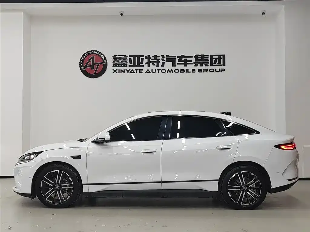 BYD Qin L 2025 из CN, фото 3