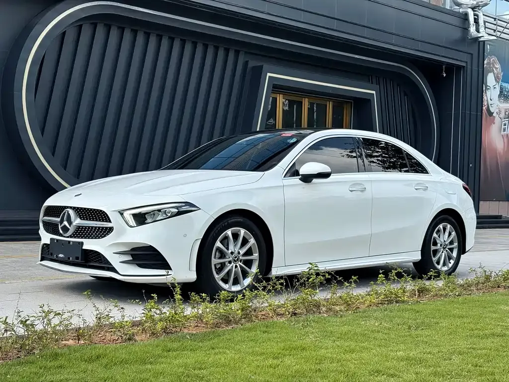 Mercedes-Benz A-Class 2021 из CN, фото 1