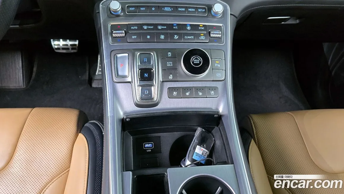 Hyundai Santafe — фото 9
