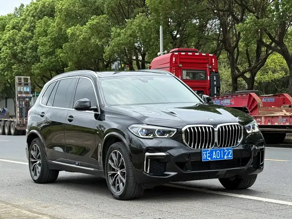 BMW X5 — фото 2