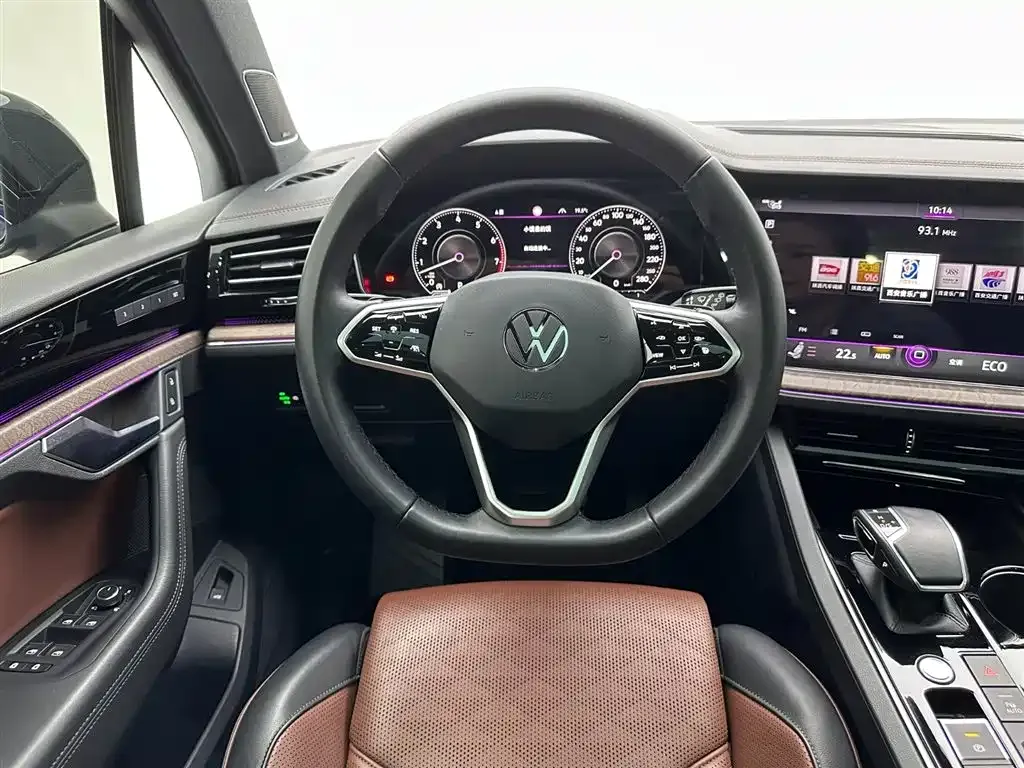 Volkswagen Touareg 2023 из CN, фото 10