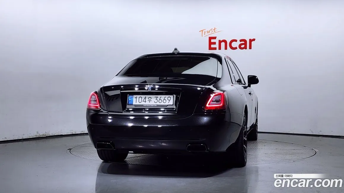 Rolls-Royce Ghost 2023 из KR, фото 4