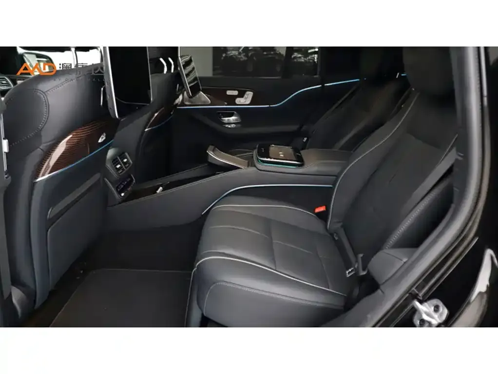 Mercedes-Benz GLS — фото 7