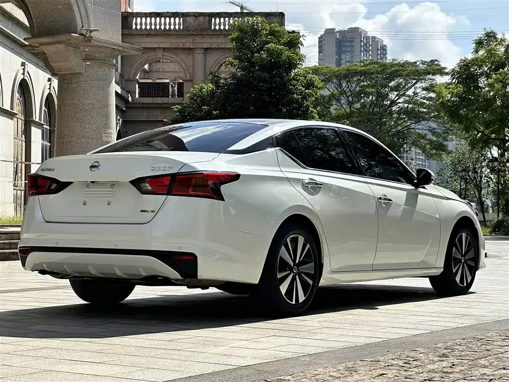 Nissan Teana 2022 из CN, фото 8