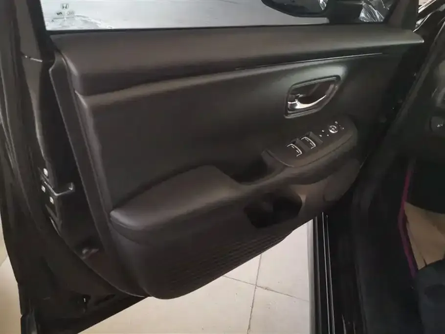 Honda HR-V 2024 из CN, фото 7