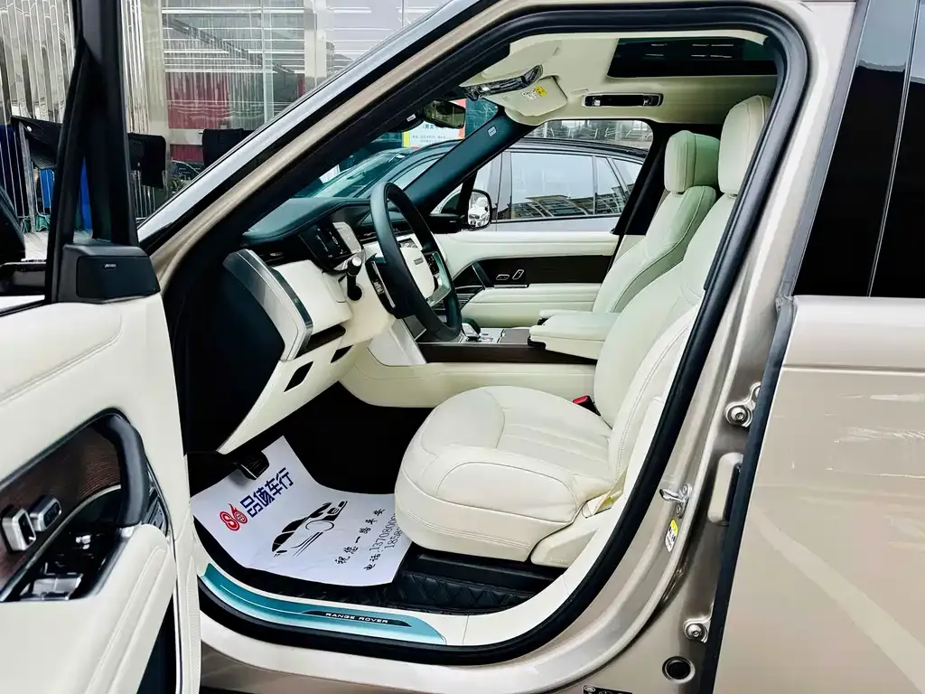 Land Rover Range Rover 2025 из CN, фото 5