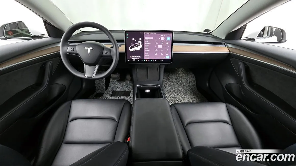 Tesla Model 3 — фото 7