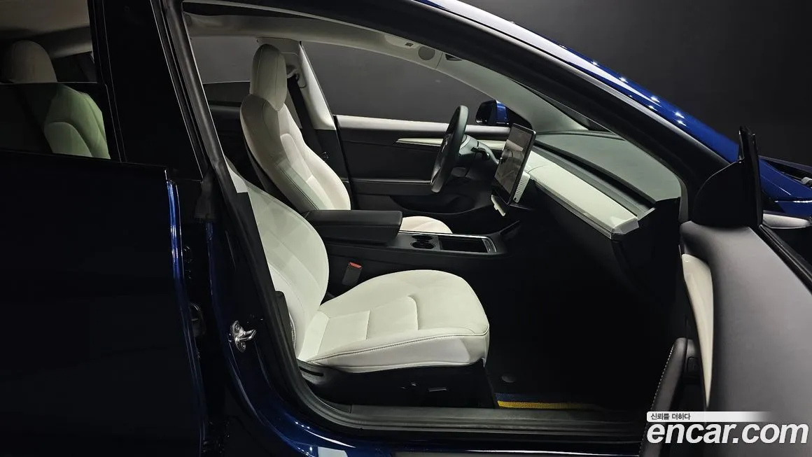 Tesla Model 3 — фото 10