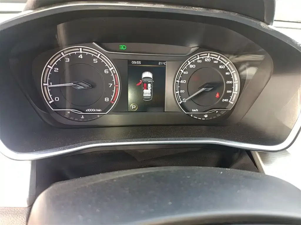 Geely Binyue 2021 из CN, фото 4