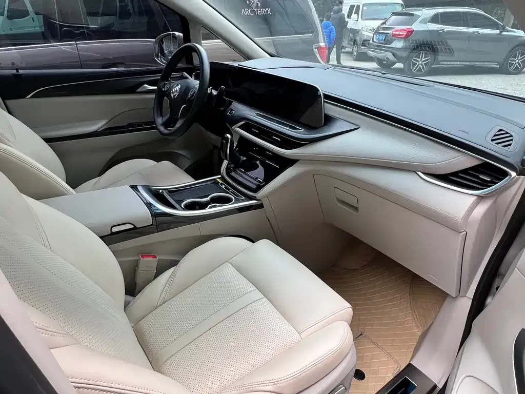 Buick GL8 2024 из CN, фото 9