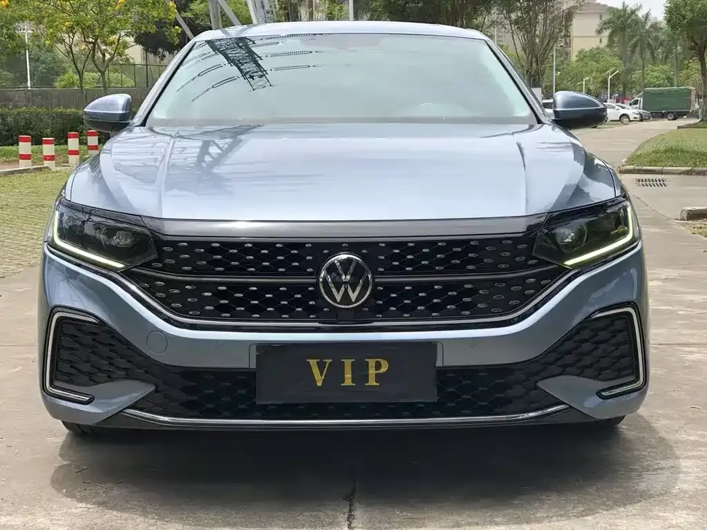 Volkswagen Passat 2022 из CN, фото 1